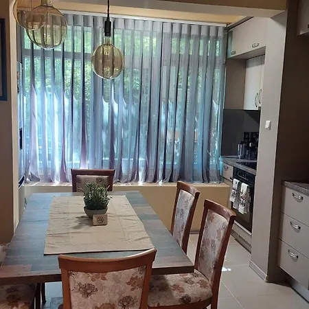 Dellux - Petra Apartment