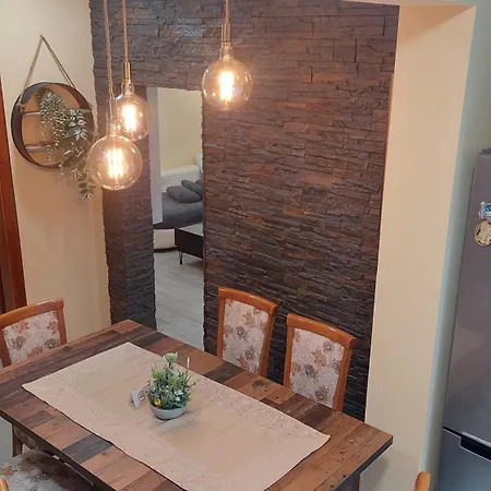 Apartment Dellux - Petra