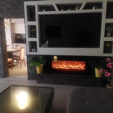 Apartment Dellux - Petra *