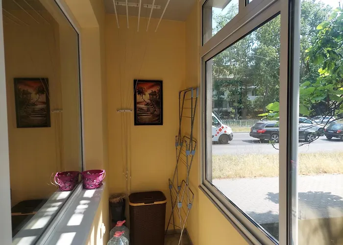 Dellux - Petra Varna